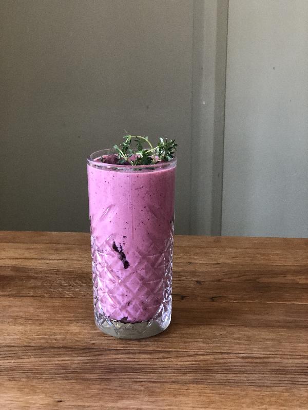 MIXED BERRY SMOOTHIE