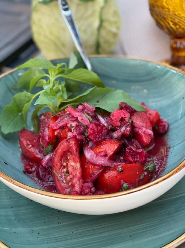 Pomidor salatı