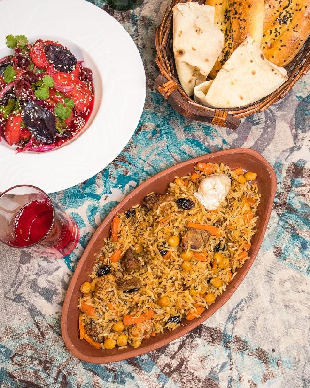 Özbək aşı (plov)