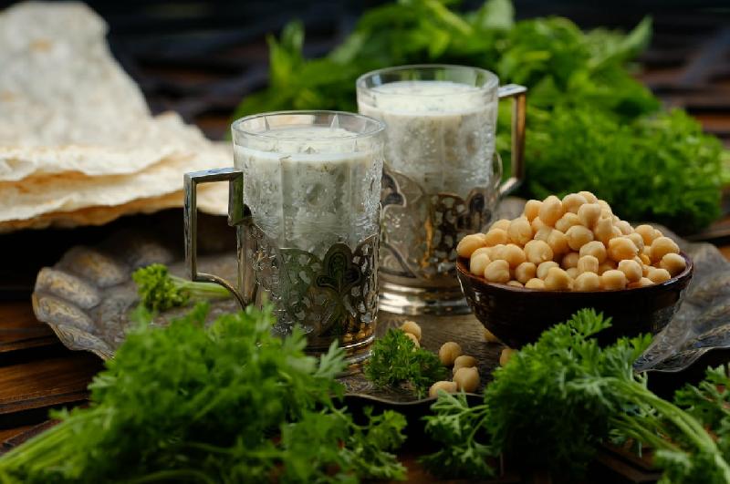 Dovğa stəkan