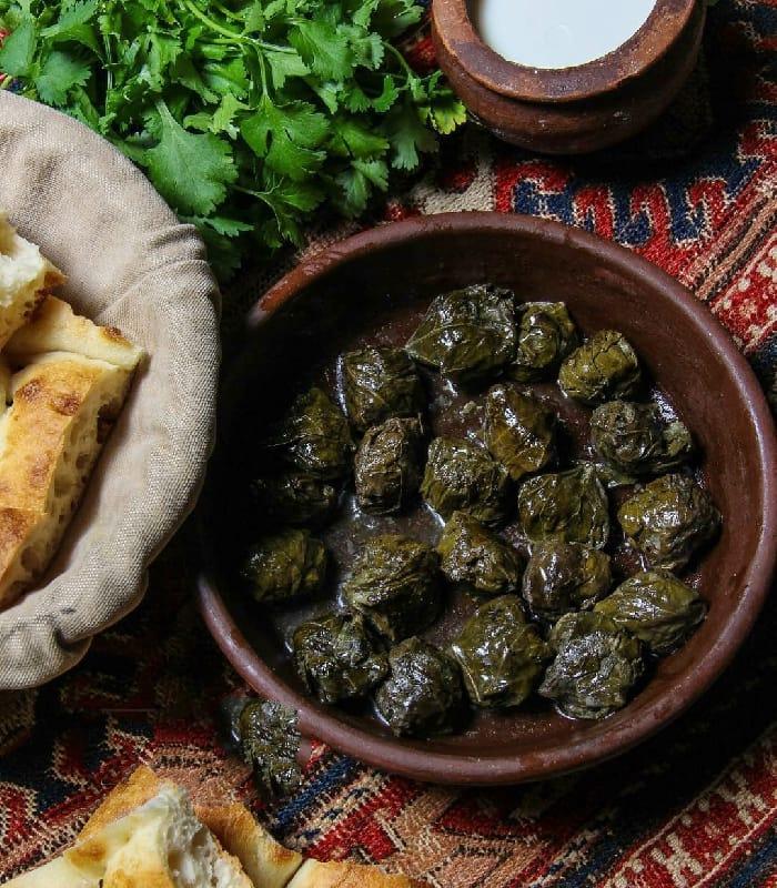 Yarpaq dolması