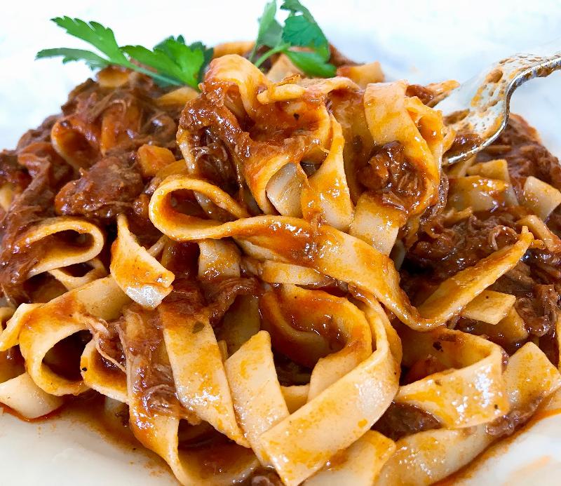 Ətli Tagliatelle