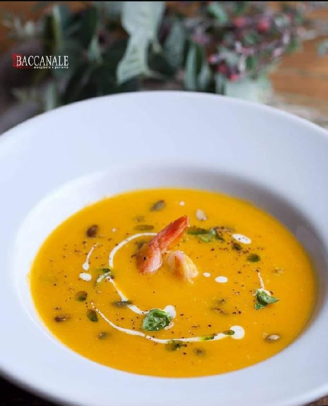Pumpkin soup with prawn