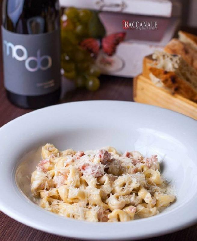 Tortellini panna e prosciutto cotto