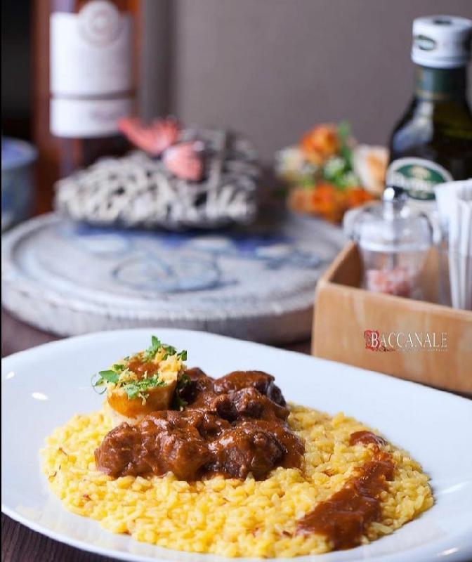 Risotto alla milanese con ossonuco