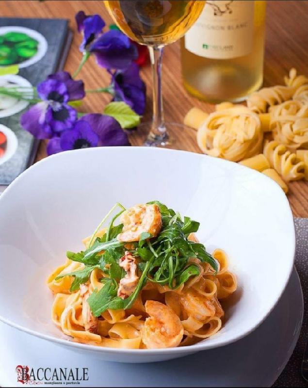 Fettuccine with prawns