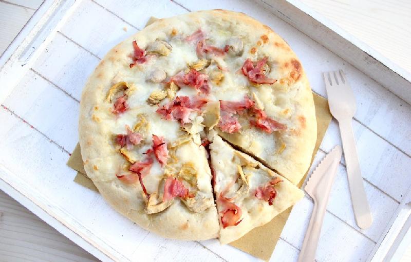 Focaccia con mozzarella