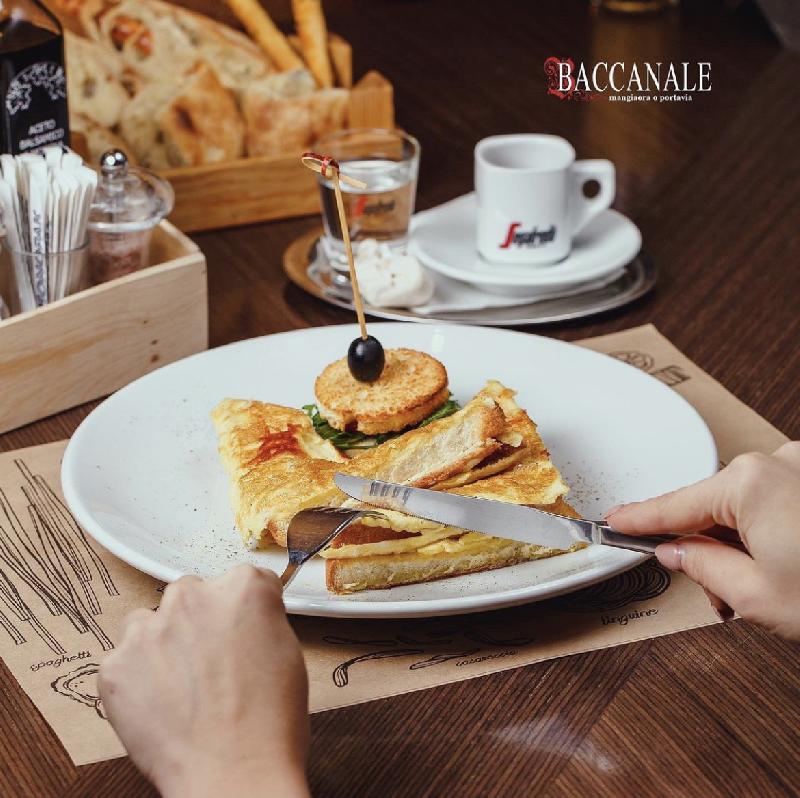 Toast with Cheese In and omelette