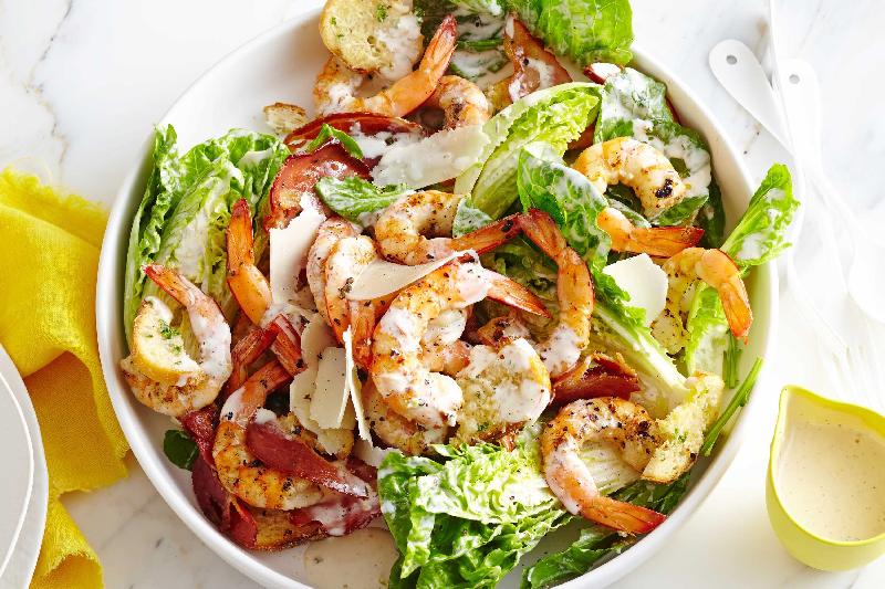 Caesar salad prawns