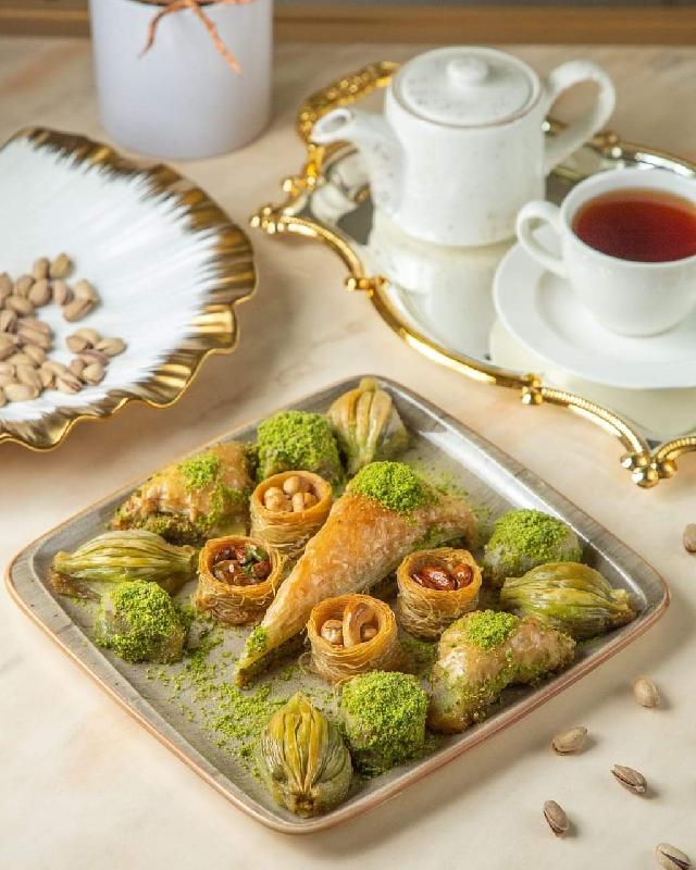 Türk çay dəstgahı 