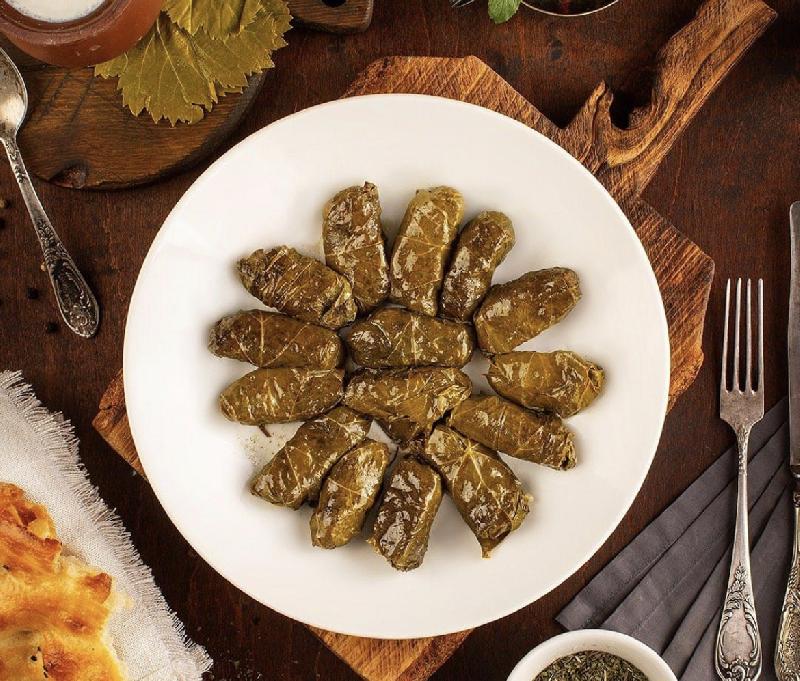 Yarpaq Dolması