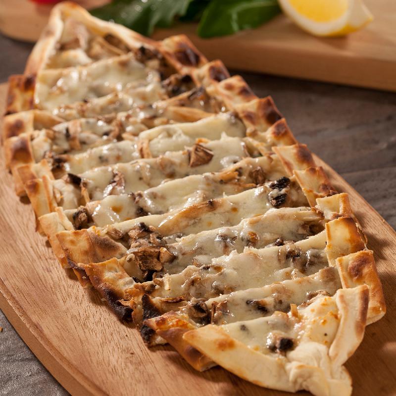 Göbələkli Pide