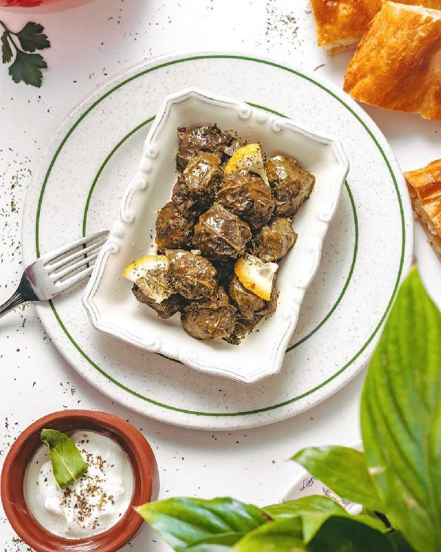 Yarpaq Dolması