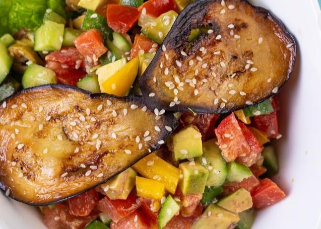 Avadoka salatı