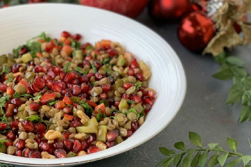 Nar salatı