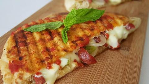 QARIŞIQ TOST