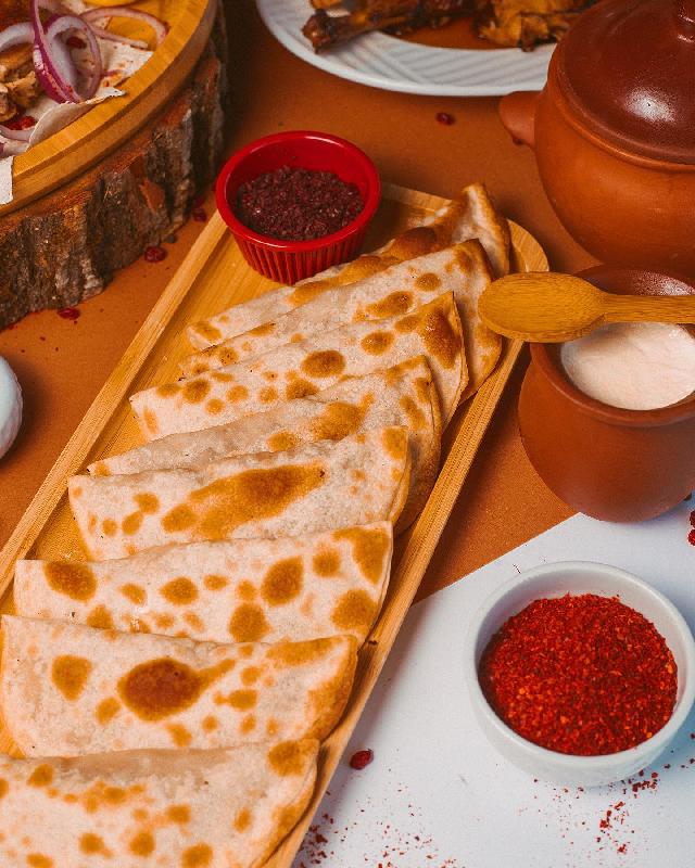 Mini qutab