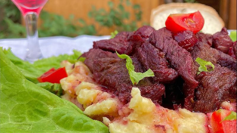 Vişnəli mal əti