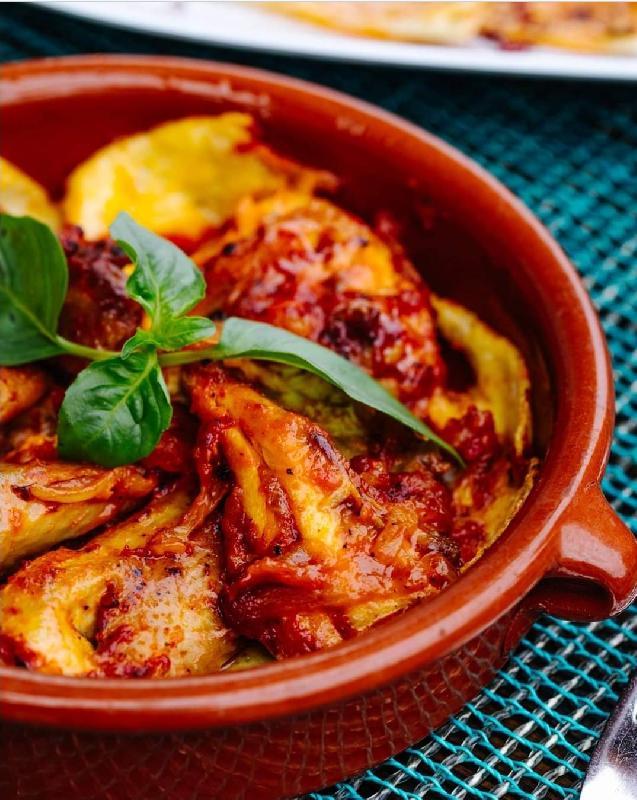 Kənd Toyuğu Çığırtma