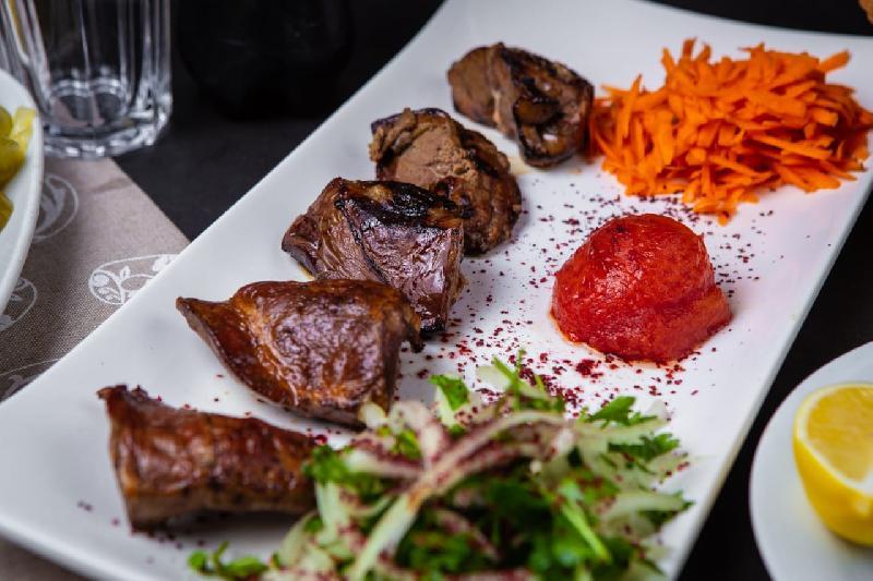 Quzu İçalat Kababı