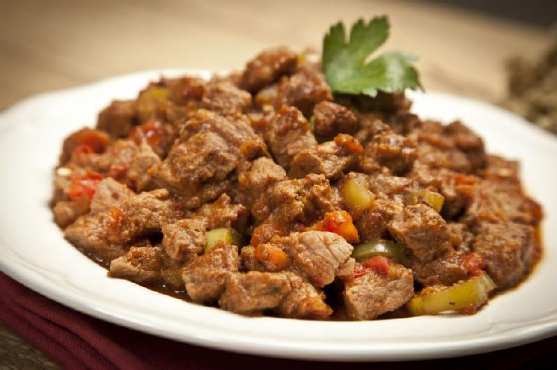 Kəndsayağı qovurma dana
