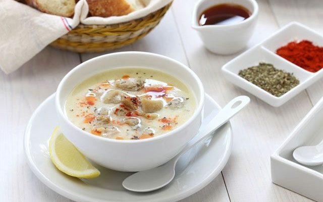 Toyuq şorbası