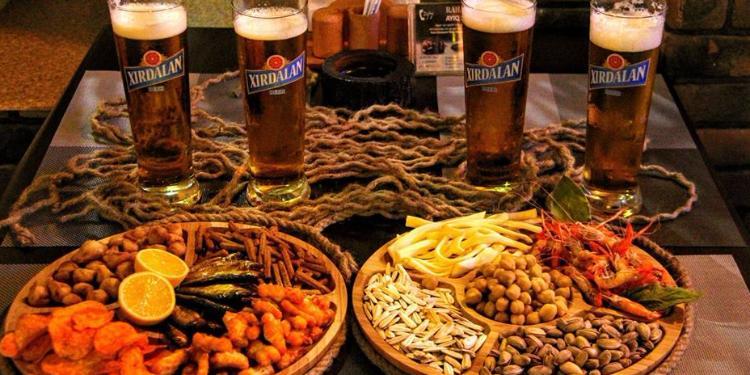 1 başqa pivə qəlyanaltısı