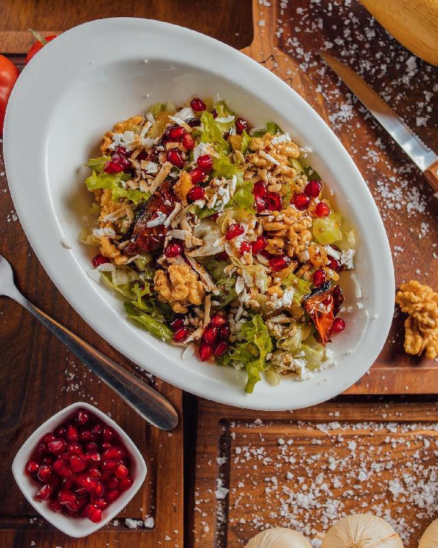 Dana Burgerçi Salat