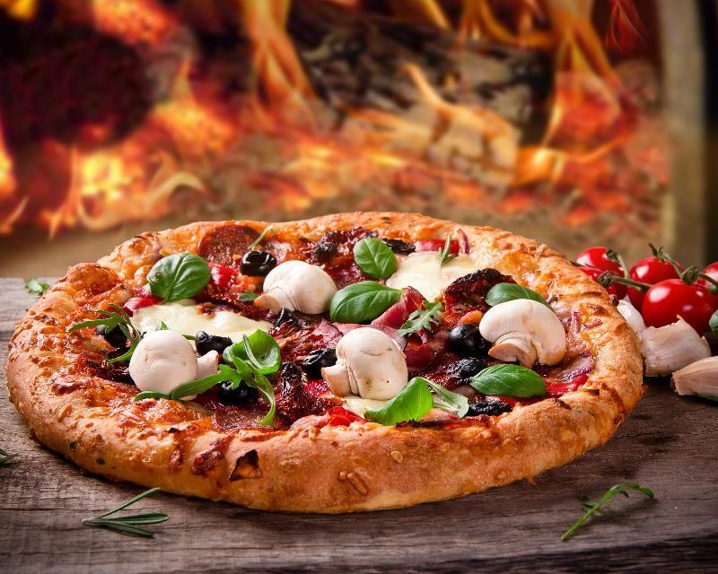 Pizza göbələkli