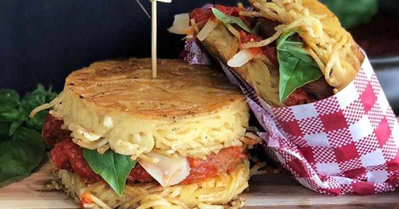Burger Spagetti