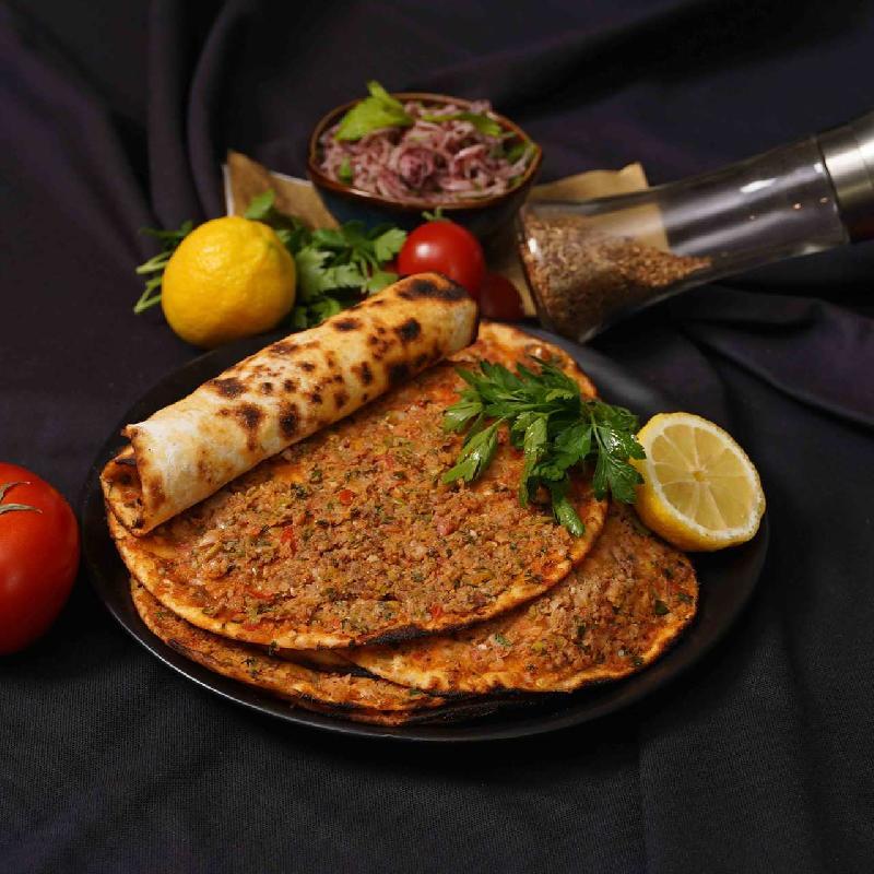 Adana lahmacun