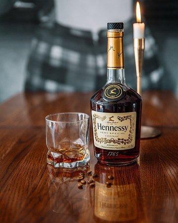 Hennessy v.s 