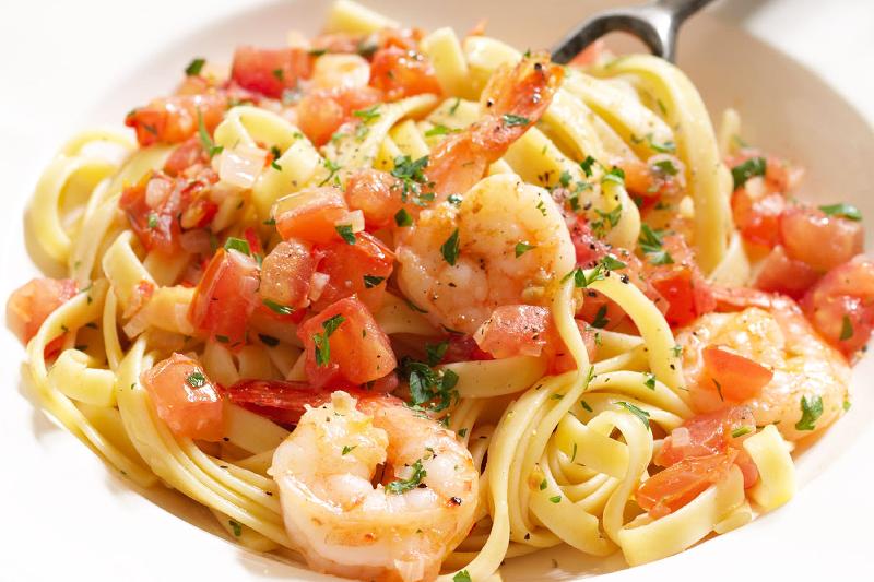 Fettuchini with prawns 