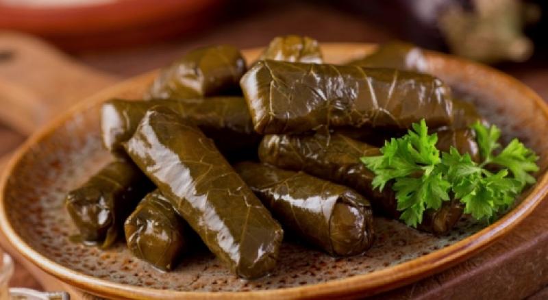 Yarpaq dolması