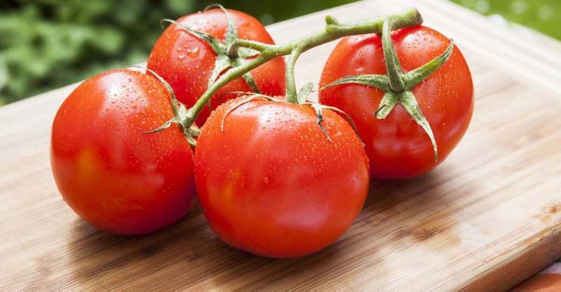 Fresh tomato