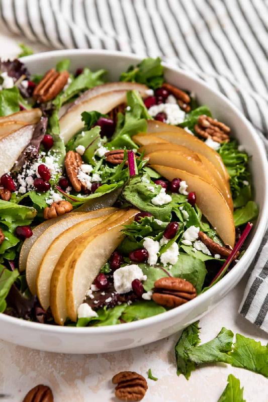 White pear salad