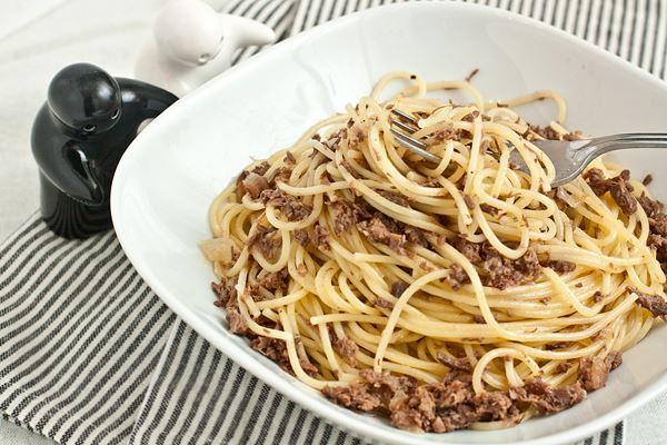 Dana ət spagetti