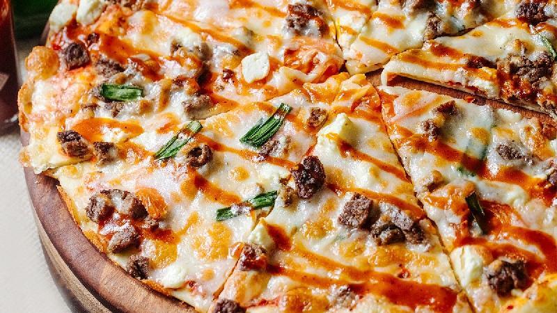 Pizza Lyuks