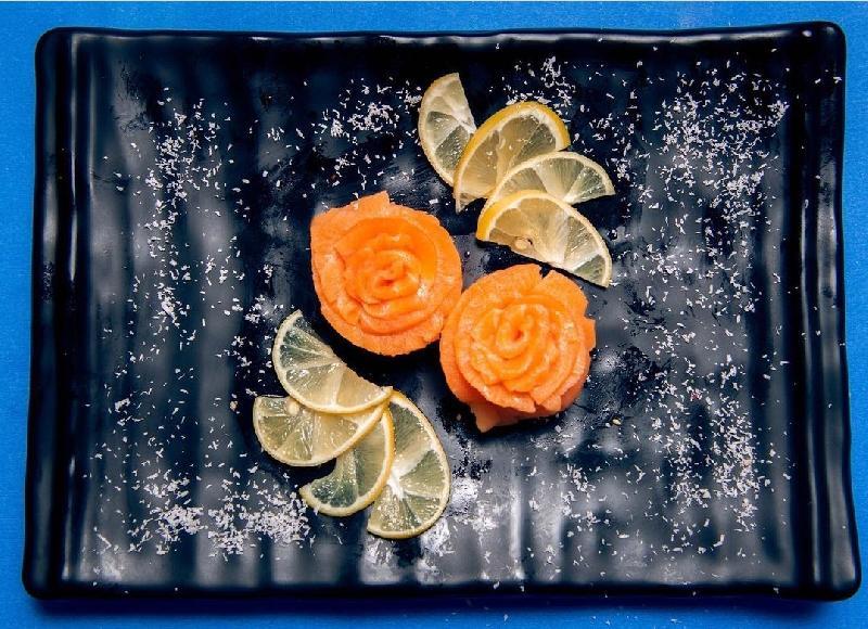 Salmon Sahimi 