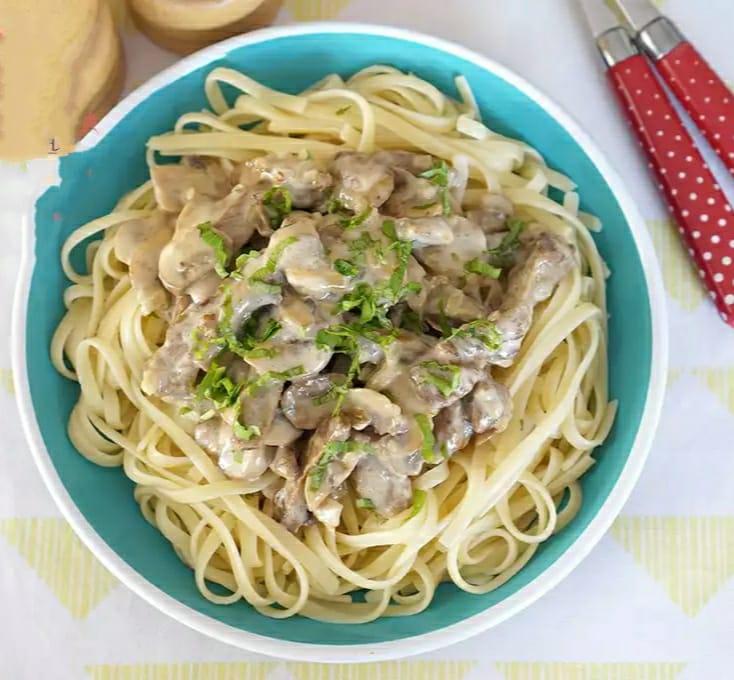 Beef stroqanoff