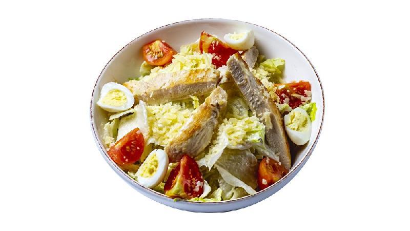 Sezar chicken salad