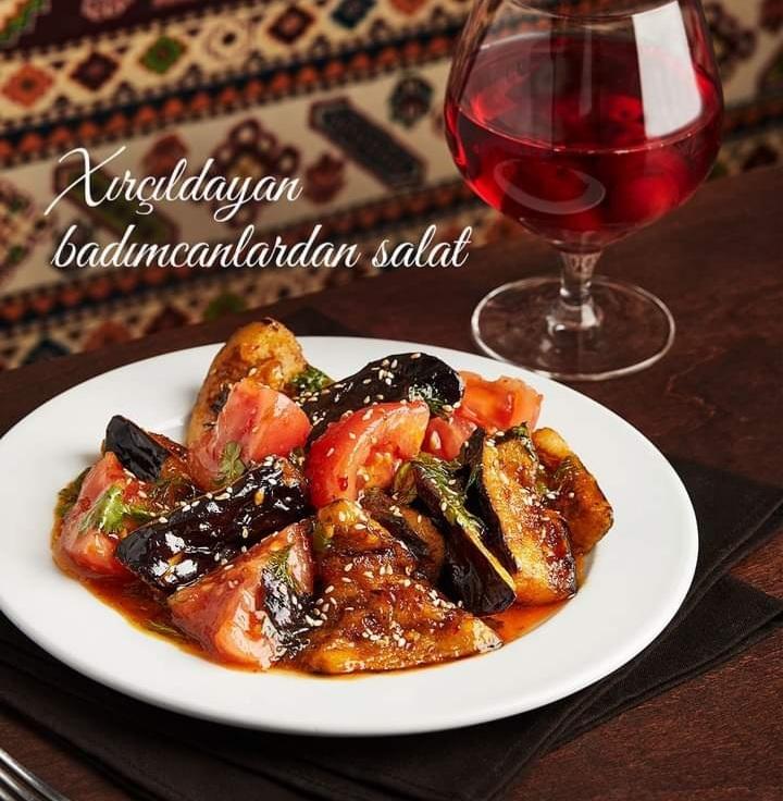 Badımcan xırt-xırt salat 