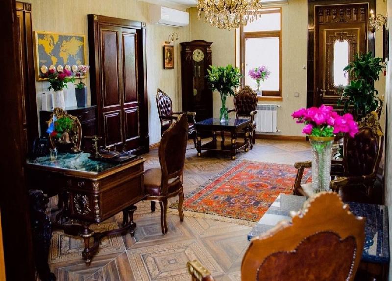 Interior view 0