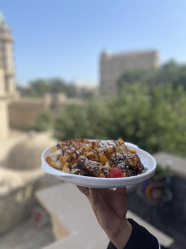 Teriyaki sousunda toyuq qanadi