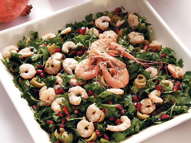 Sezar salata karidesli
