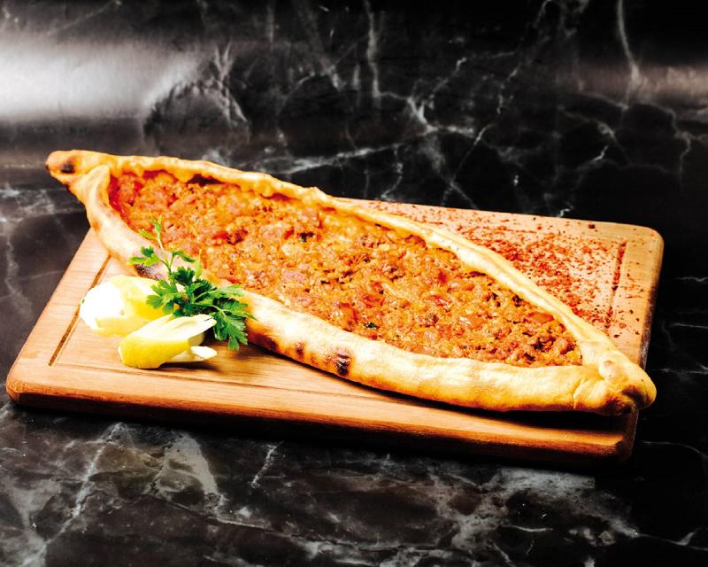 Royal pide 