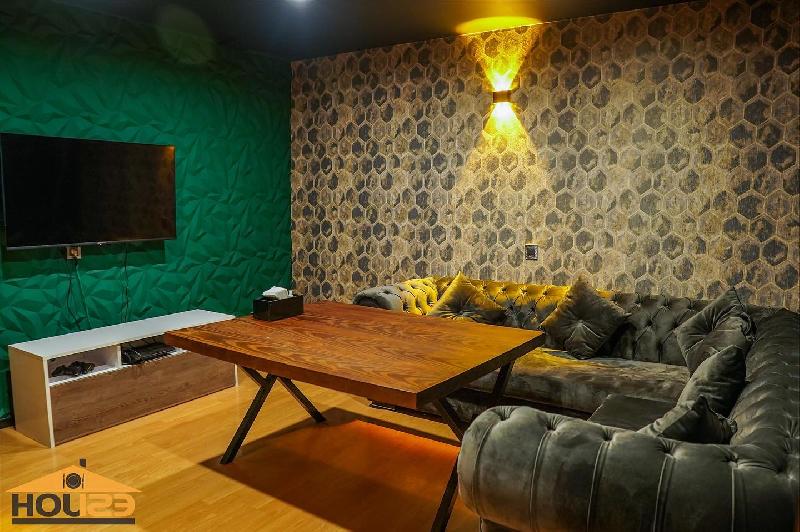 Interior view 2