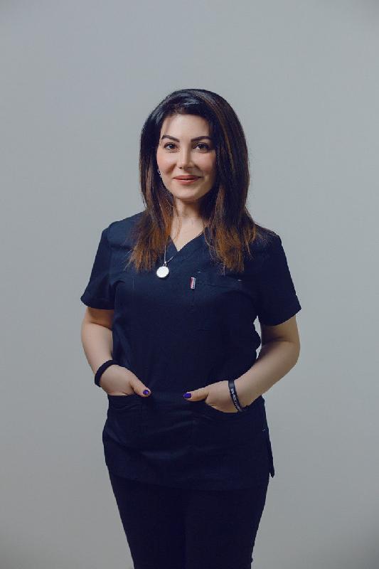 Bədəlova Samirə Massajist