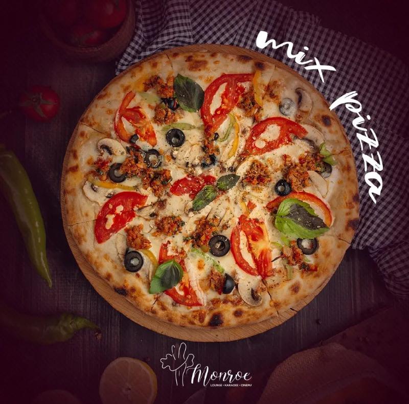 Qarışıq pizza