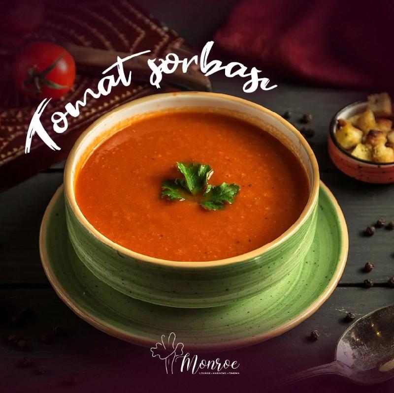 Tomat şorbası